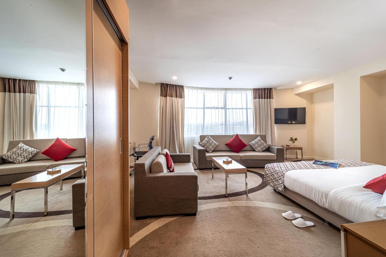 Prideinn Azure Hotel Nairobi Westlands Екстер'єр фото