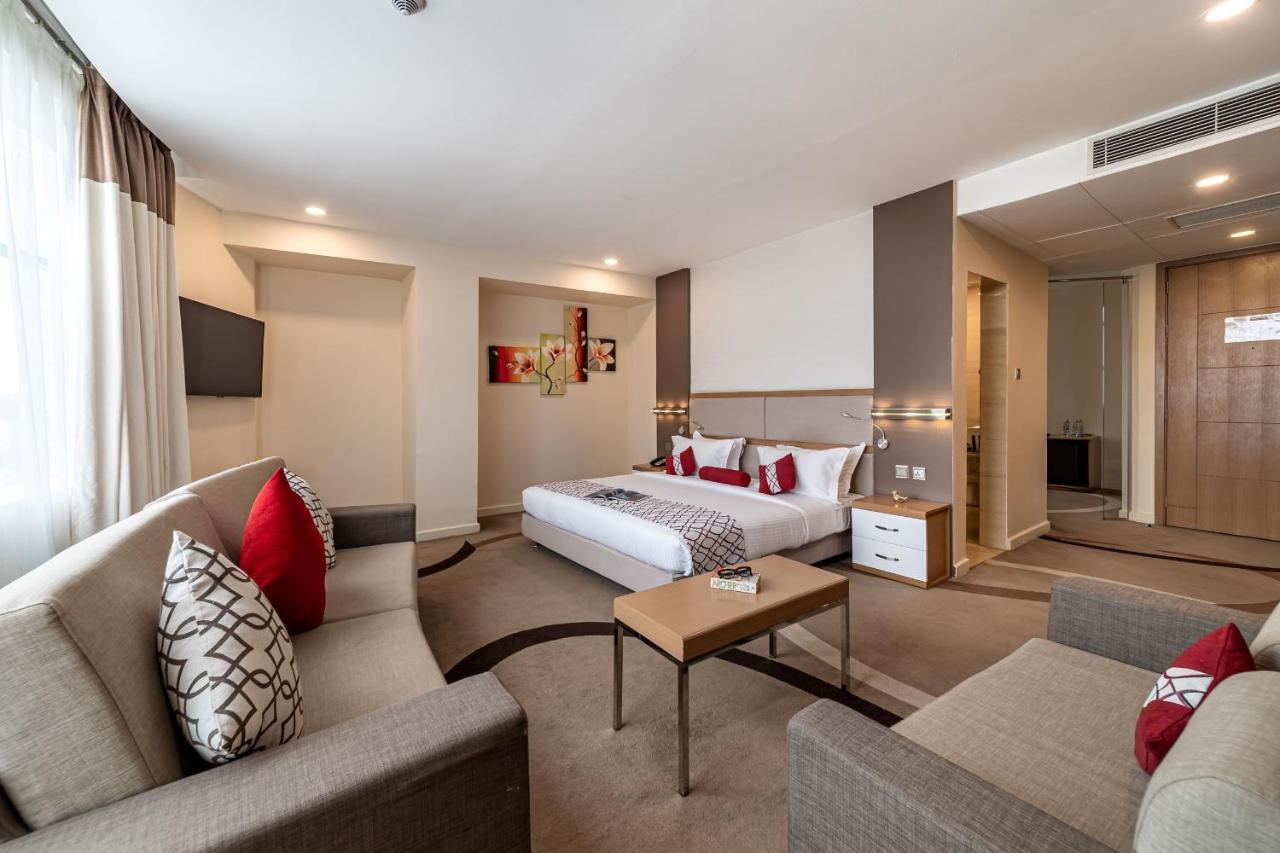 Prideinn Azure Hotel Nairobi Westlands Екстер'єр фото