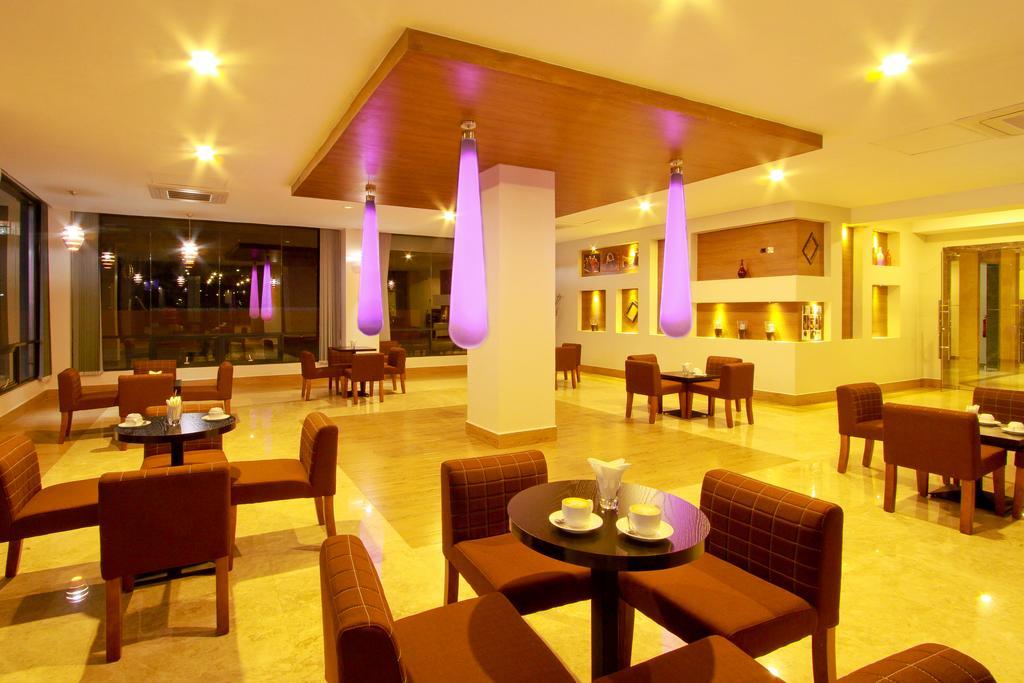 Prideinn Azure Hotel Nairobi Westlands Екстер'єр фото