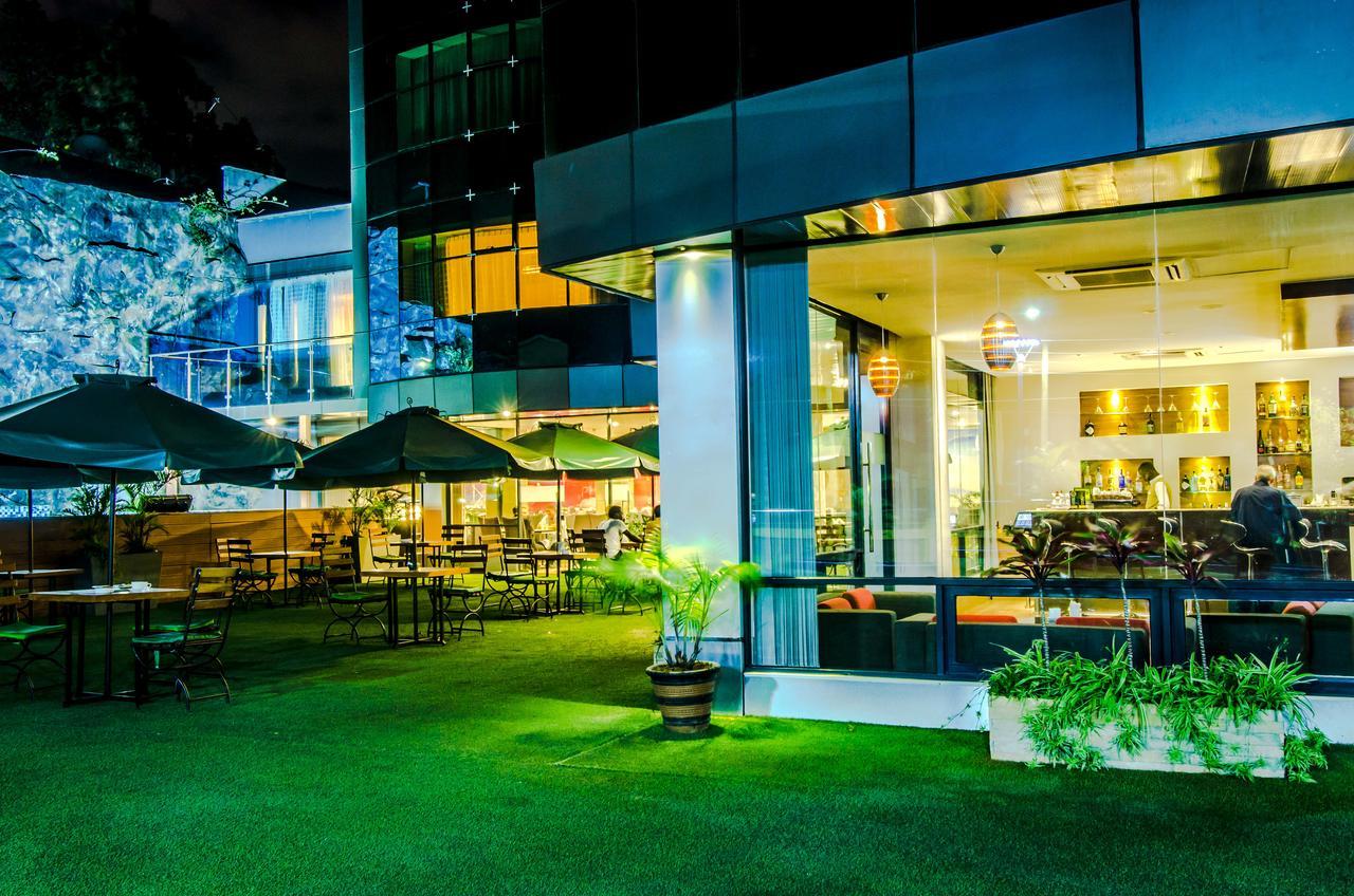 Prideinn Azure Hotel Nairobi Westlands Екстер'єр фото